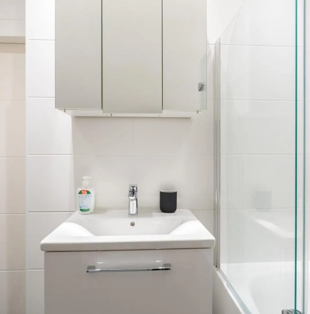 Modern Rooftop Apartment For Long Term Stays Wien